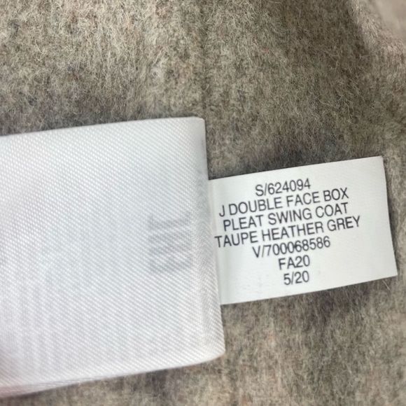 Banana Double Face Box Pleat Swing Coat - NWT - SZ Small - Picture 8 of 11